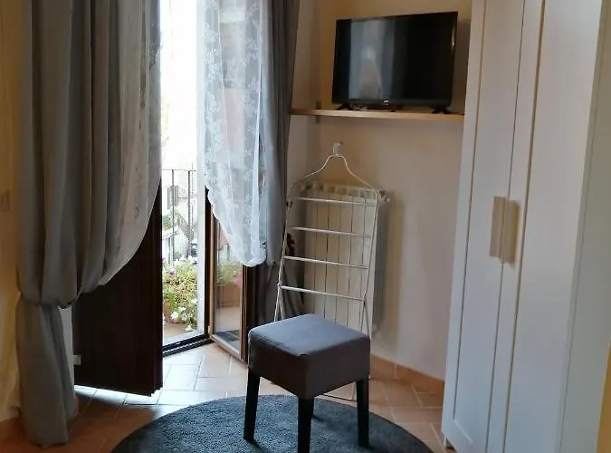 Il Palazzetto Sulla Francigena 公寓